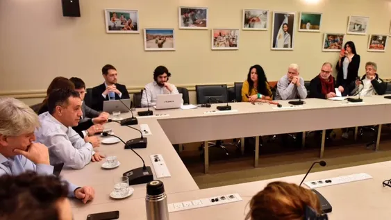 Hubo acuerdo salarial entre el Gobierno nacional y los gremios universitarios