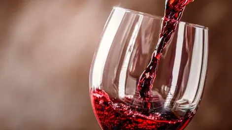 Un destino clave del vino argentino importó menor cantidad pero al precio más alto