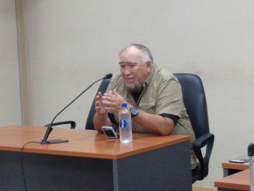 César Jofré, abogado de Pérez Molina. 