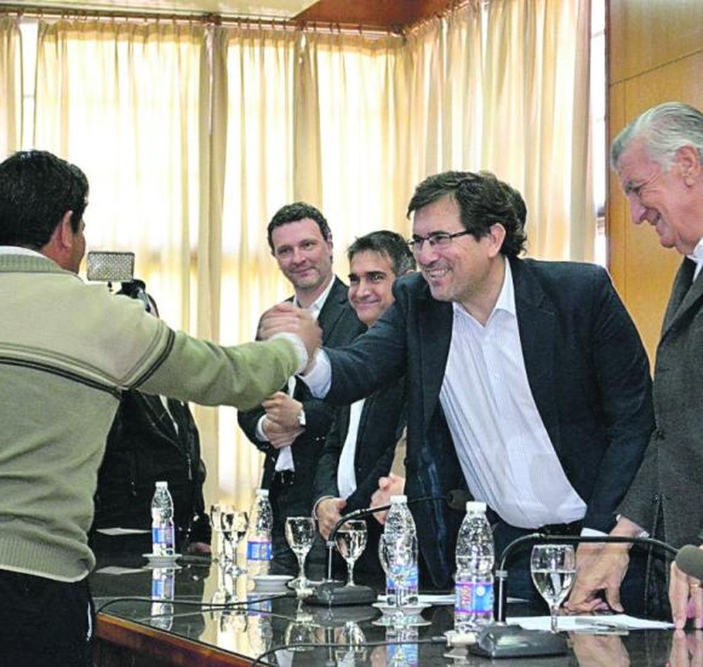 Entregaron certificados de capacitación a jóvenes rurales