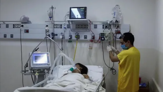 En las últimas horas murieron 30 personas por Covid-19: el país superó los 4.000 decesos