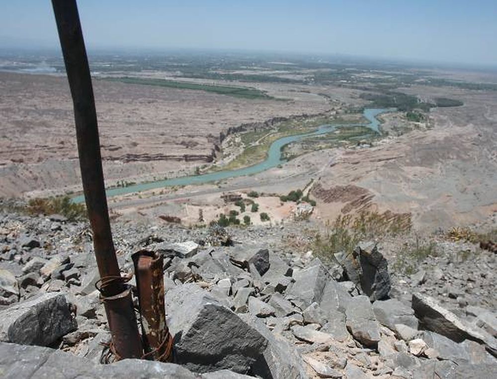 Vándalos en el cerro