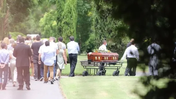 Familiares y amigos despidieron a Carlín Calvo en Pilar