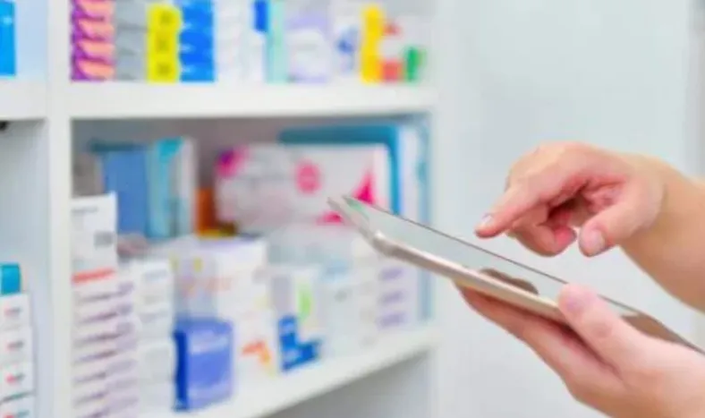 Laboratorios acordaron congelar los precios de medicamentos por 30 días