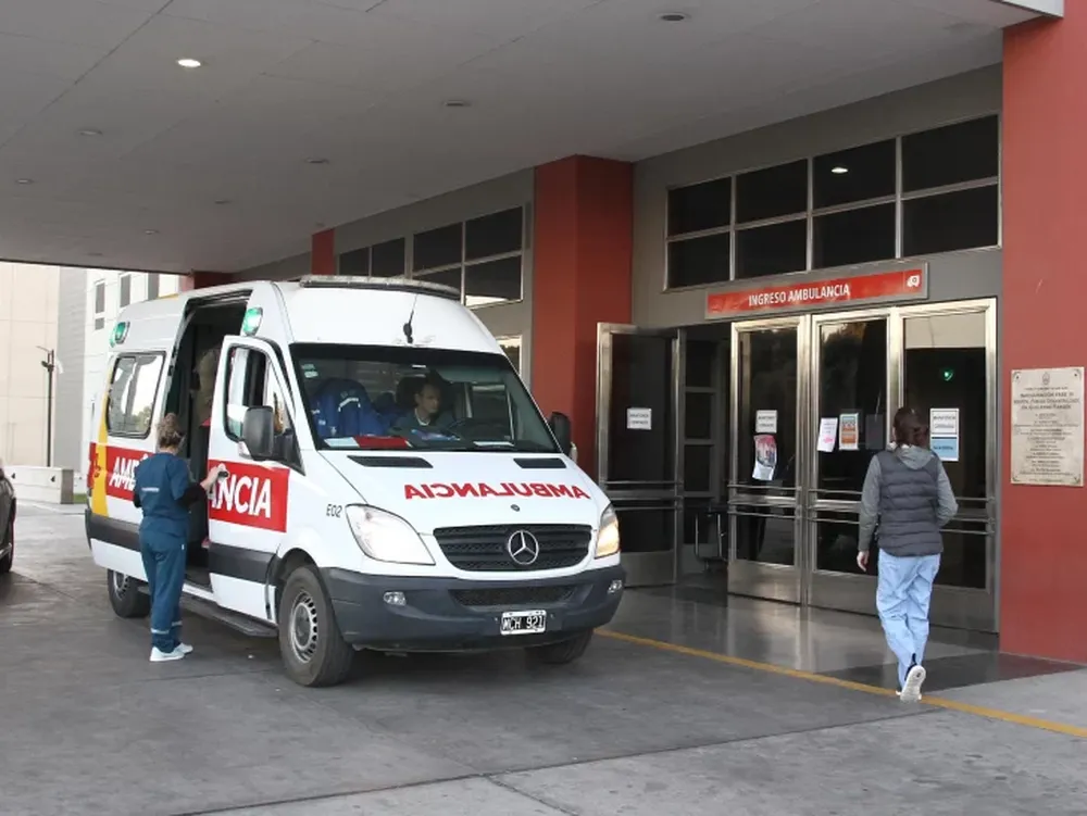 En una esquina transitada de Rawson, una mujer de 71 años fue atropellada