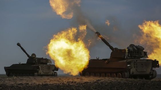 Día 74 de la guerra: Rusia atacó una escuela con refugiados y sigue su avance en Mariupol