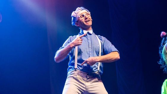 El Teatro Sarmiento será el escenario de las nuevas aventuras que El explorador traerá a San Juan, con Rodrigo Esmella y elenco.&nbsp;
