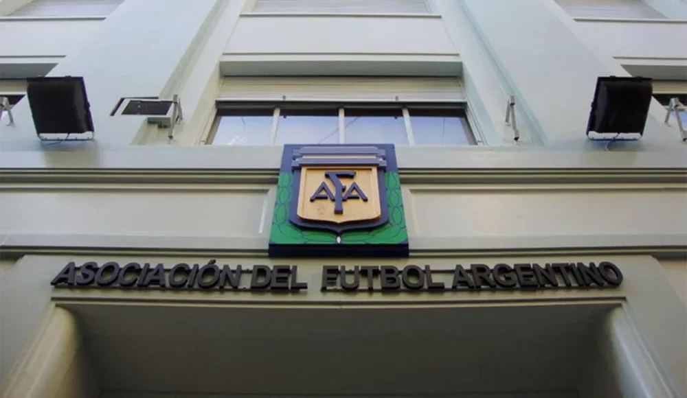 La AFA sumó una cerveza como sponsor para la flamante Liga Profesional