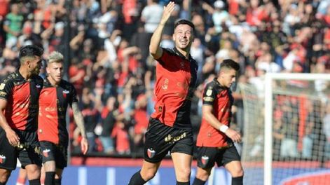 Colón venció a Estudiantes y Godoy Cruz derrotó a Banfield