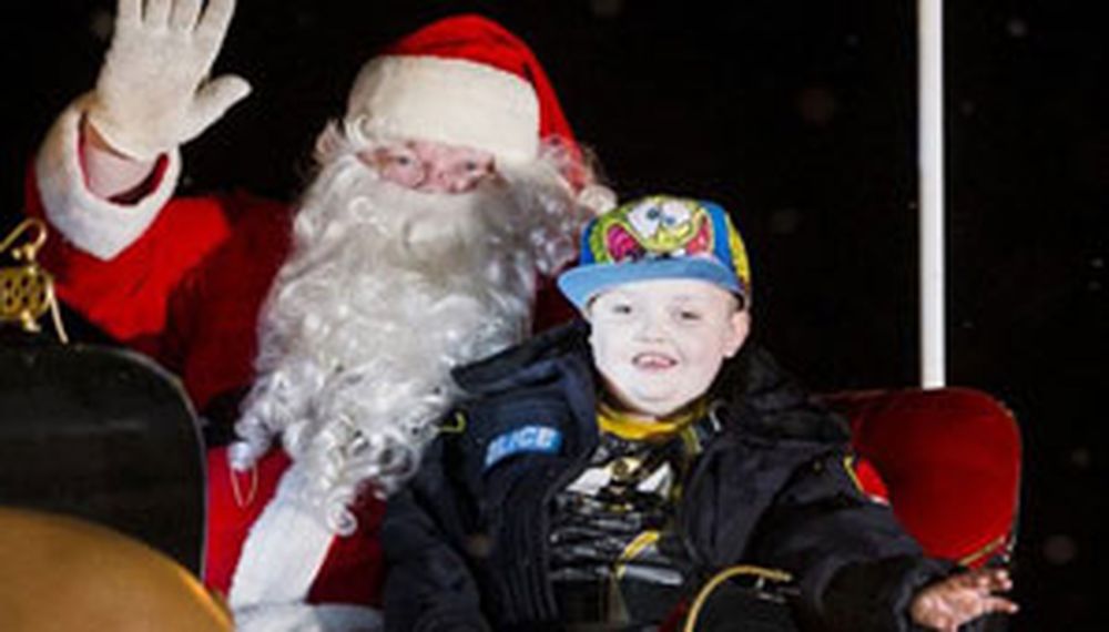 Falleció el niño de siete años que logró adelantar la Navidad