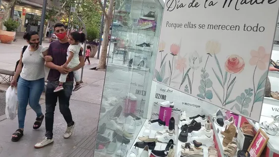 Tironeo entre comercios y el gremio por atender más horas este sábado