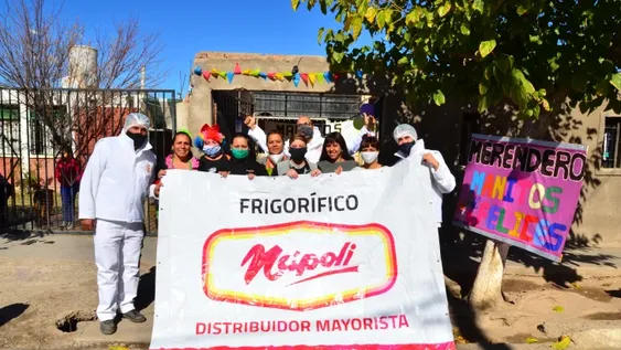 “Napoli solidario” colaboró con diferentes comedores y merenderos