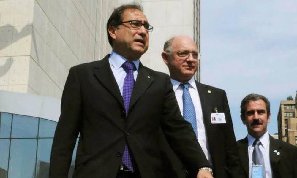 Gran Bretaña minimiza maniobras en Malvinas