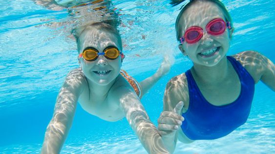 Una nena de 3 años salvó a su hermana menor de ahogarse en la pileta