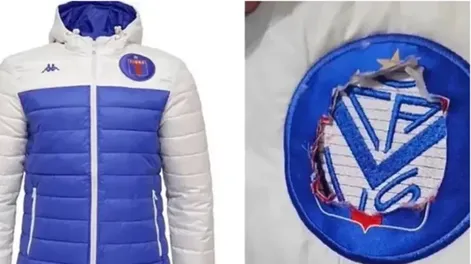 La increíble truchada en la indumentaria oficial de Tigre: la campera tenía detrás el escudo de otro club