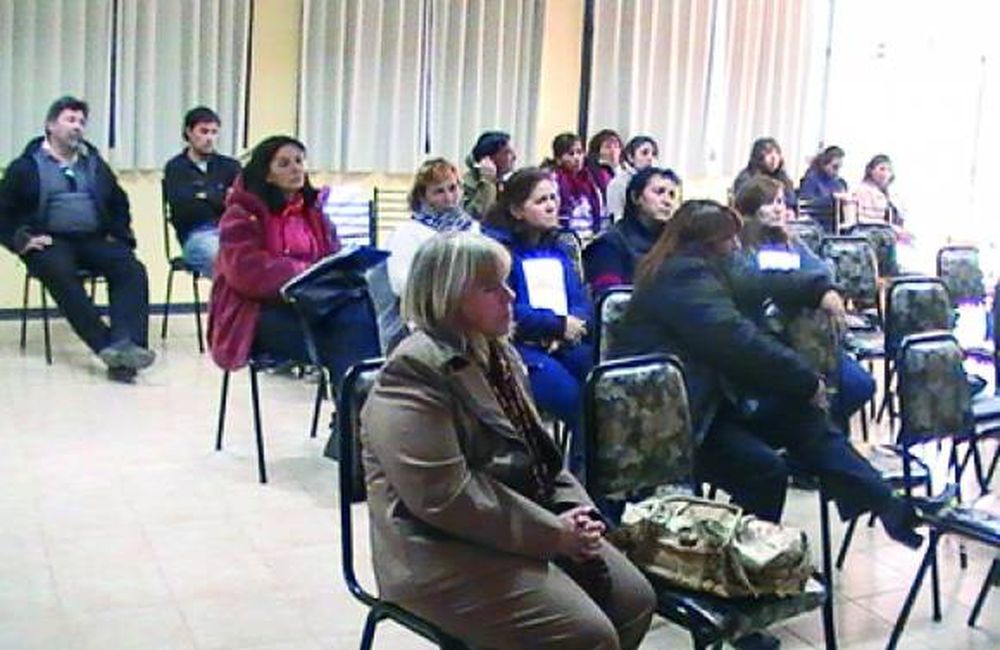 Arrancó la formación en departamentos mineros