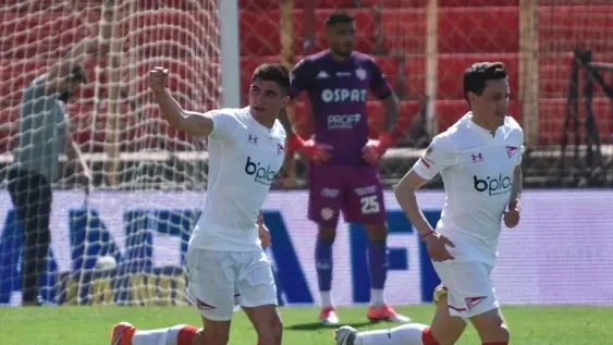 Estudiantes, con el método Zielinski, festejó en Santa Fe ante Unión