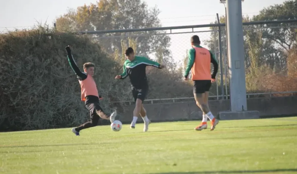 San Martín apunta a repetir su formación