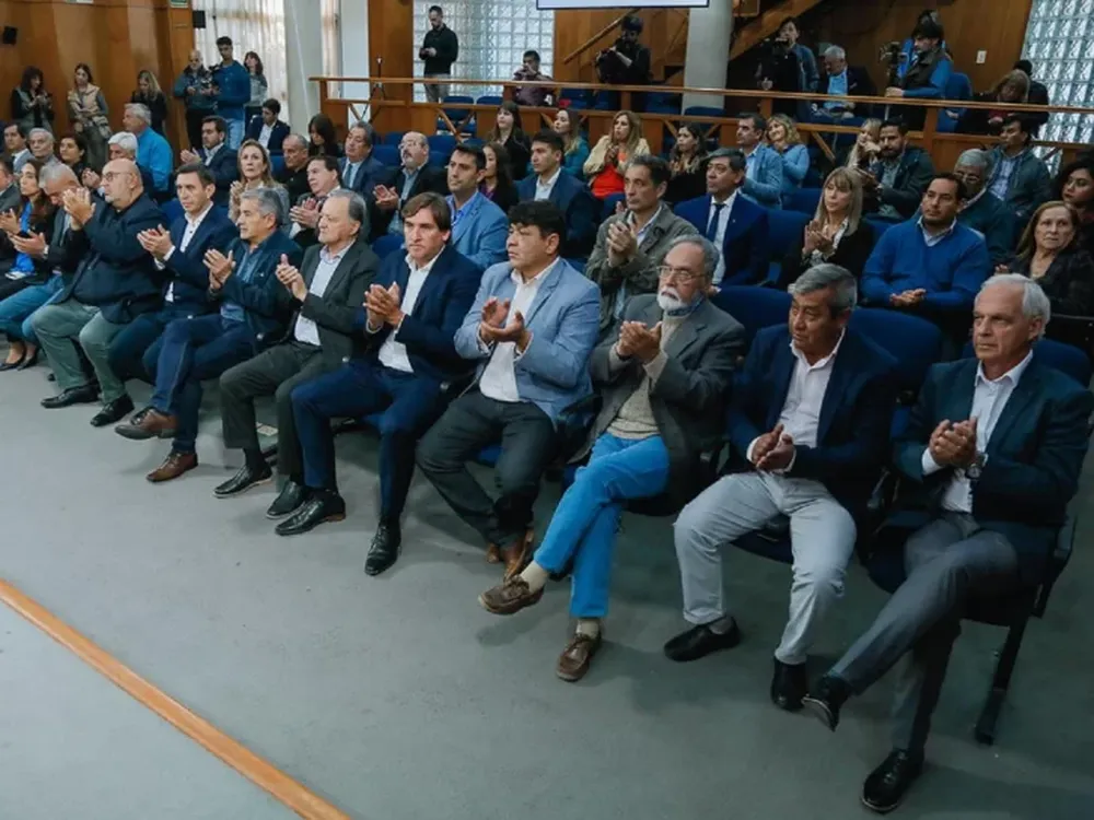 En casi el 70 por ciento de los distritos habrá renovación en las Intendencias