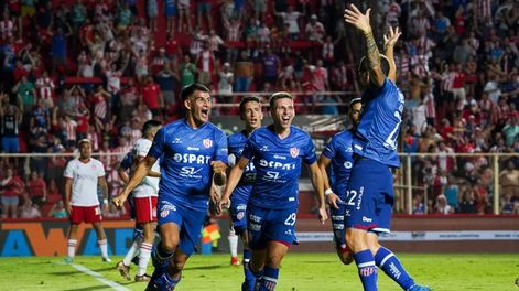Triunfos de Unión y Sarmiento en el inicio de la fecha