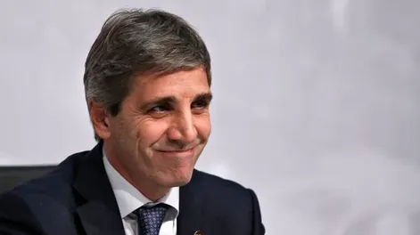 Luis Caputo defendió a los funcionarios que tomaron créditos hipotecarios del Banco Nación.&nbsp;