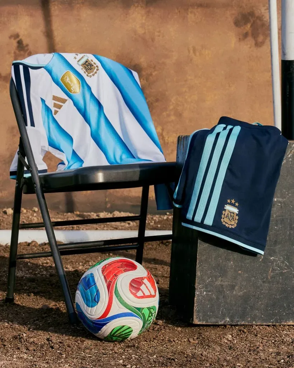Cuánto cuesta la camiseta titular que usará la Selección Argentina en el Mundial 2026: precios de la versión fan y jugador