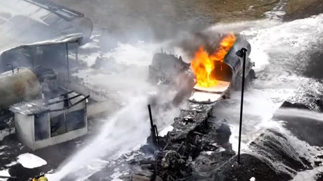La explosión en el Puente de Las Américas generó una columna de fuego visible en toda la ciudad.