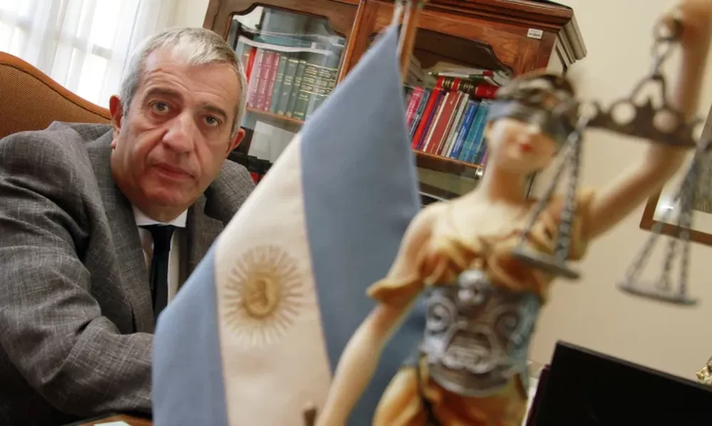 Quattropani, muy duro con el gobierno saliente y esperanzado en el que llegó