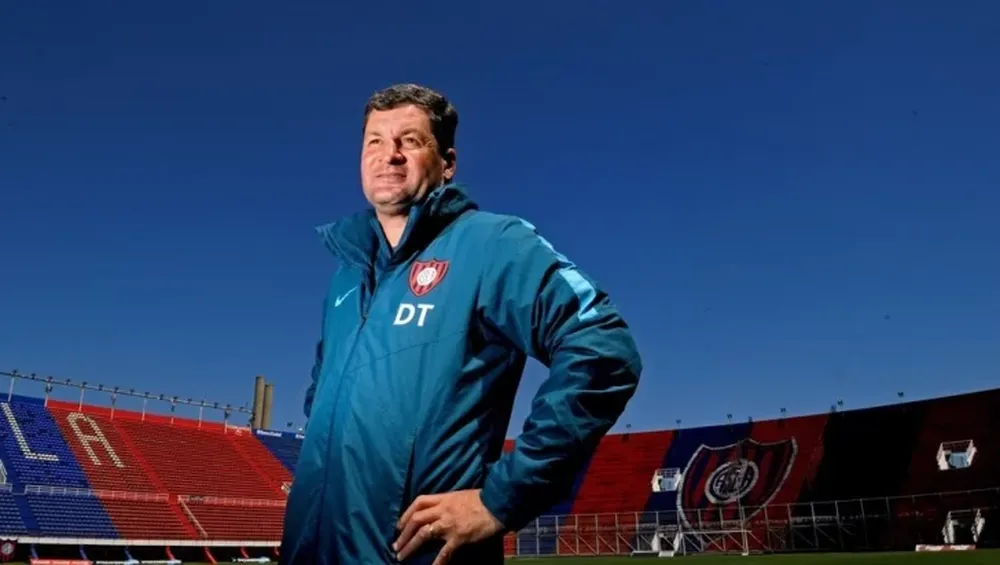 El “Pampa” Biaggio les tiró flores a San Martín y a Gorosito