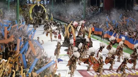 Un hombre no pudo desfilar con su comparsa por no pagar la cuota alimentaria de sus hijos