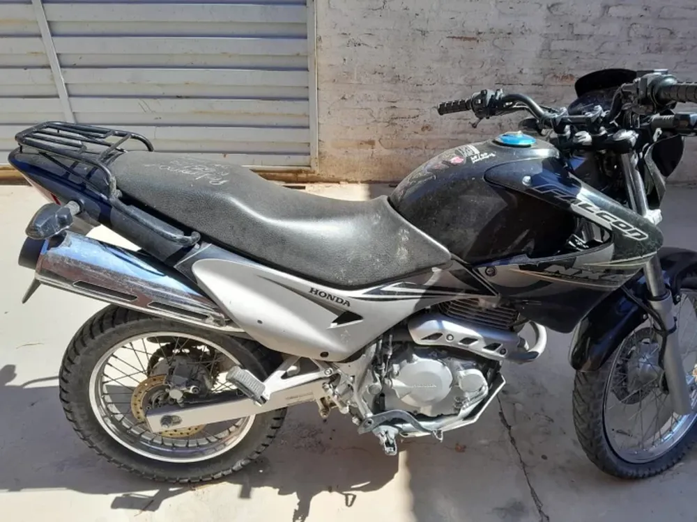 Hallan una moto con pedido de captura y la restituyen a su dueño después de siete meses