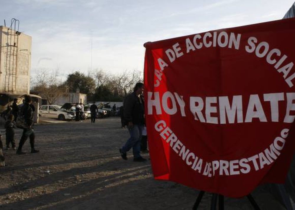 La Caja saca a remate siete autos y una combi