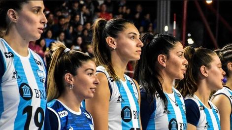 En San Juan. Las Panteras, con la sanjuanina Candelaria Herrera, jugarán en el Aldo Cantoni.