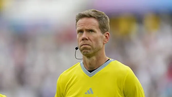 la fifa confirmo quien dirigira el partido de argentina ante cabo verde en el mundial 2026