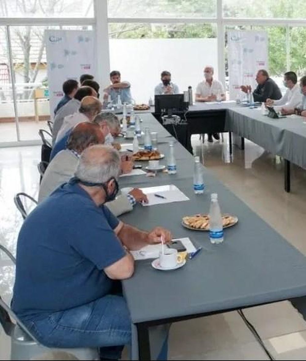 Pese al aumento de casos de coronavirus, no habrá medidas restrictivas en la Costa Atlántica