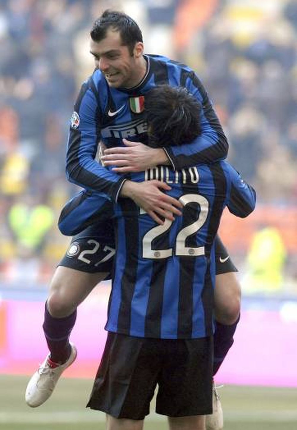 Gritos de Milito y Samuel