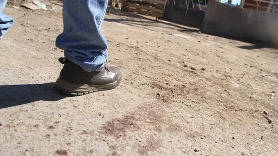 Un chico fue salvado por un pariente de morir desangrado tras ser atacado de un puntazo