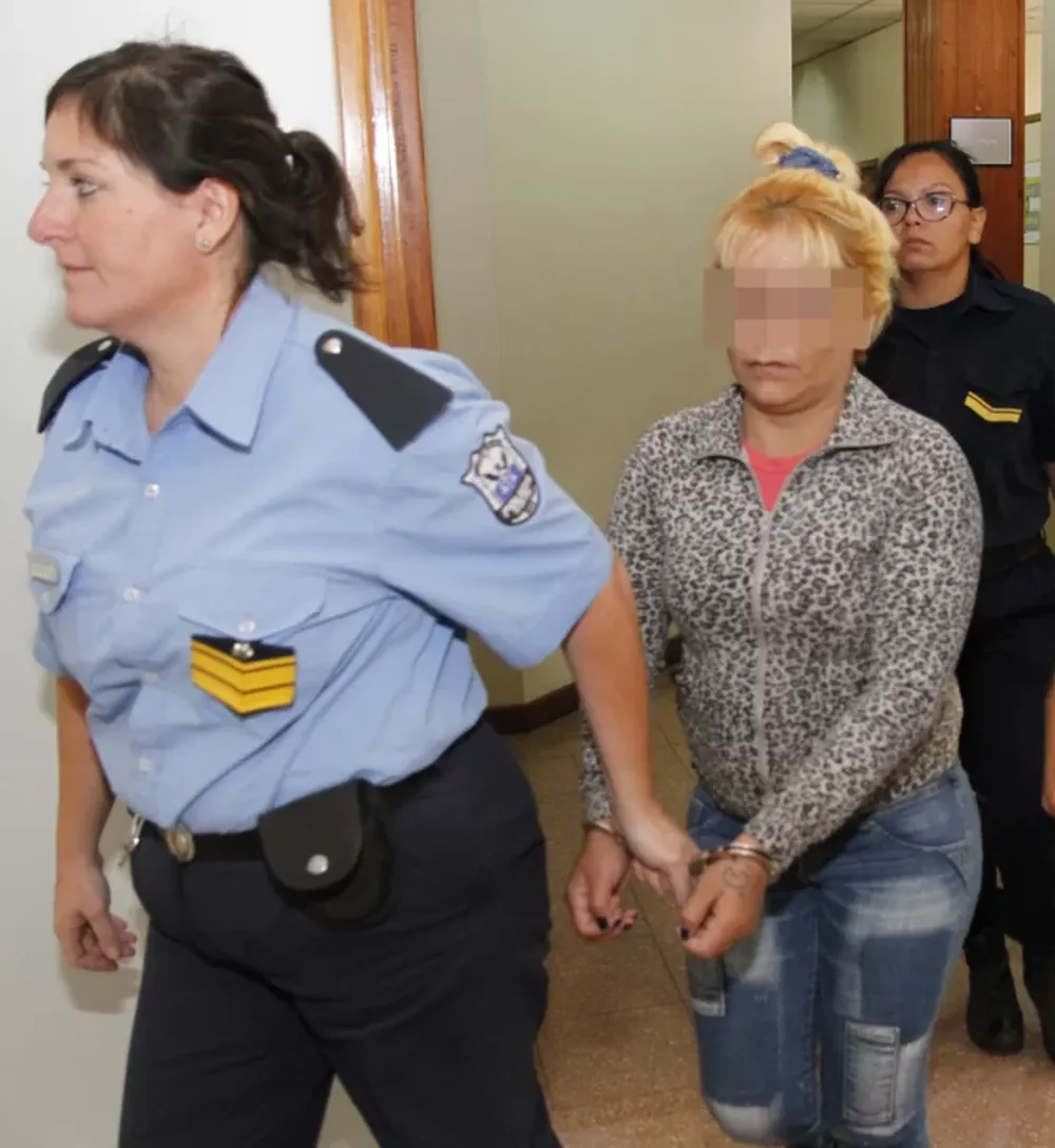 La interna que fue violada en la cárcel, condenada por revoltosa e incendiaria