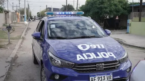 Mató a su esposa  frente a sus hijas y luego intentó quitarse la vida