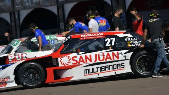 Facu Della Motta, otra vez, desde atrás