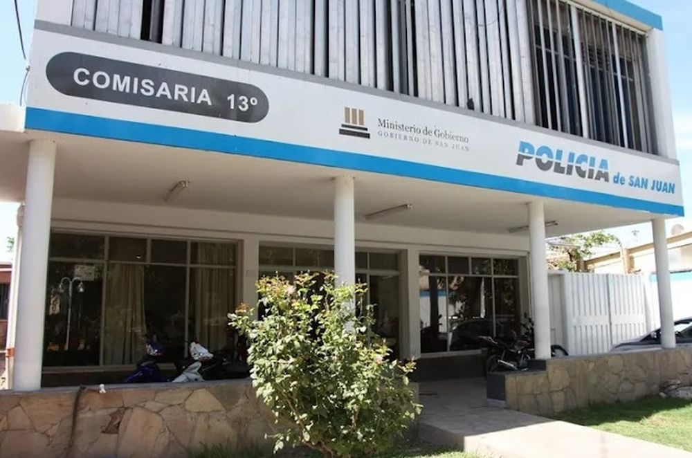 Condenaron a 7 meses de prisión a una mujer que agredió y amenazó a una policía adentro de un calabozo