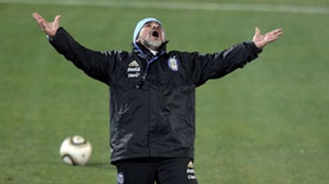 Maradona: “Este es el rival más jodido del grupo”