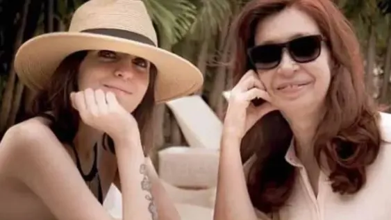 Cristina vuelve a viajar a Cuba