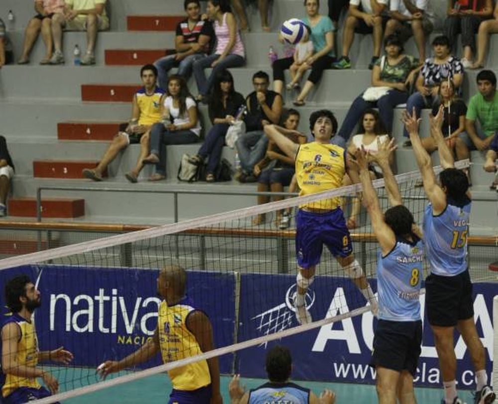 Bengolea: “Tiene gusto a clásico jugar con La Unión”