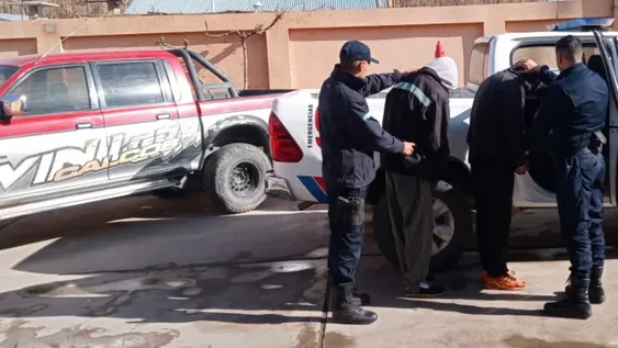 Vieja disputa entre vecinos acabó en un crimen tras un ataque de tres a uno