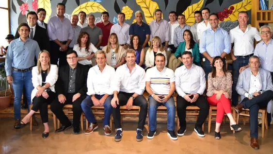 Oficialismo y oposición, en la misma mesa tras la elección, en el cierre de “A todo o nada”