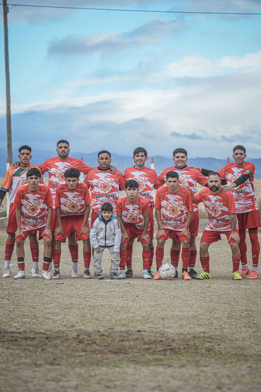 Ale (derecha, fila de abajo) en Angaqueros del Sud. 