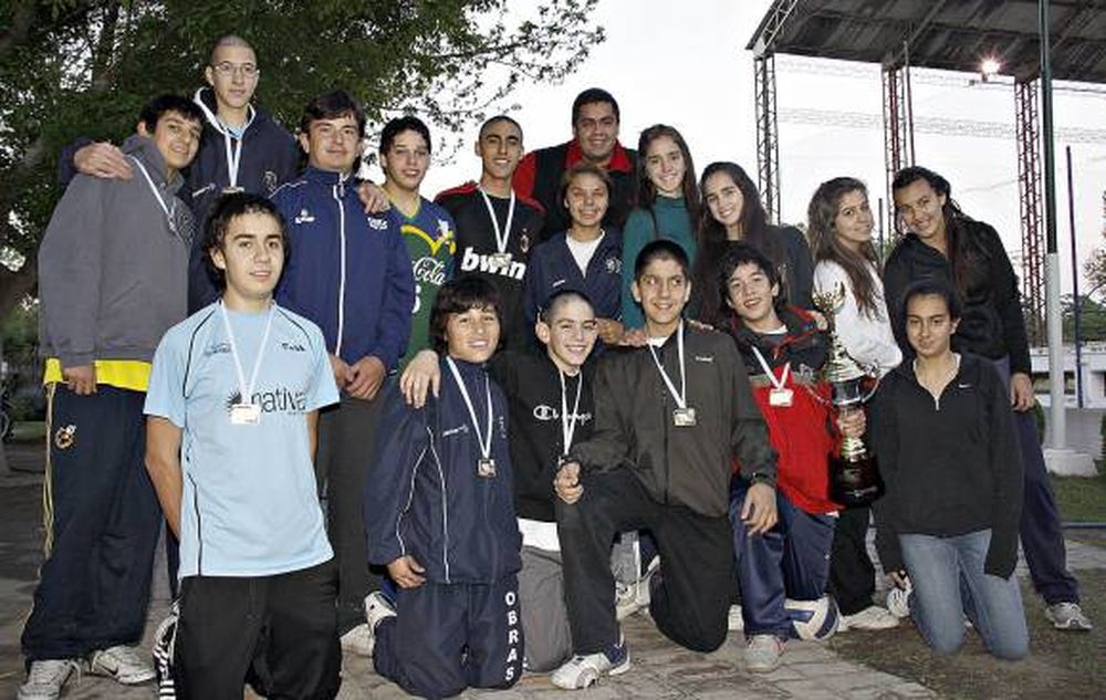 Obras campeón invicto