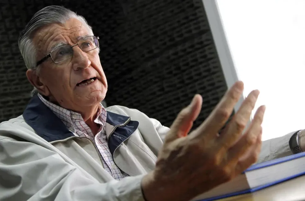 Arrepentidos de delitos de corrupción: Gioja propone que no puedan ingresar al blanqueo