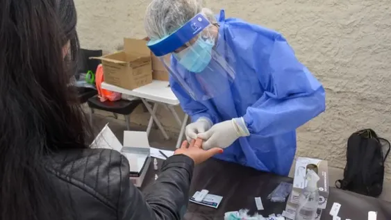 Por Semana Santa y ante la suba de casos, aumentarán los testeos en 3 departamentos alejados